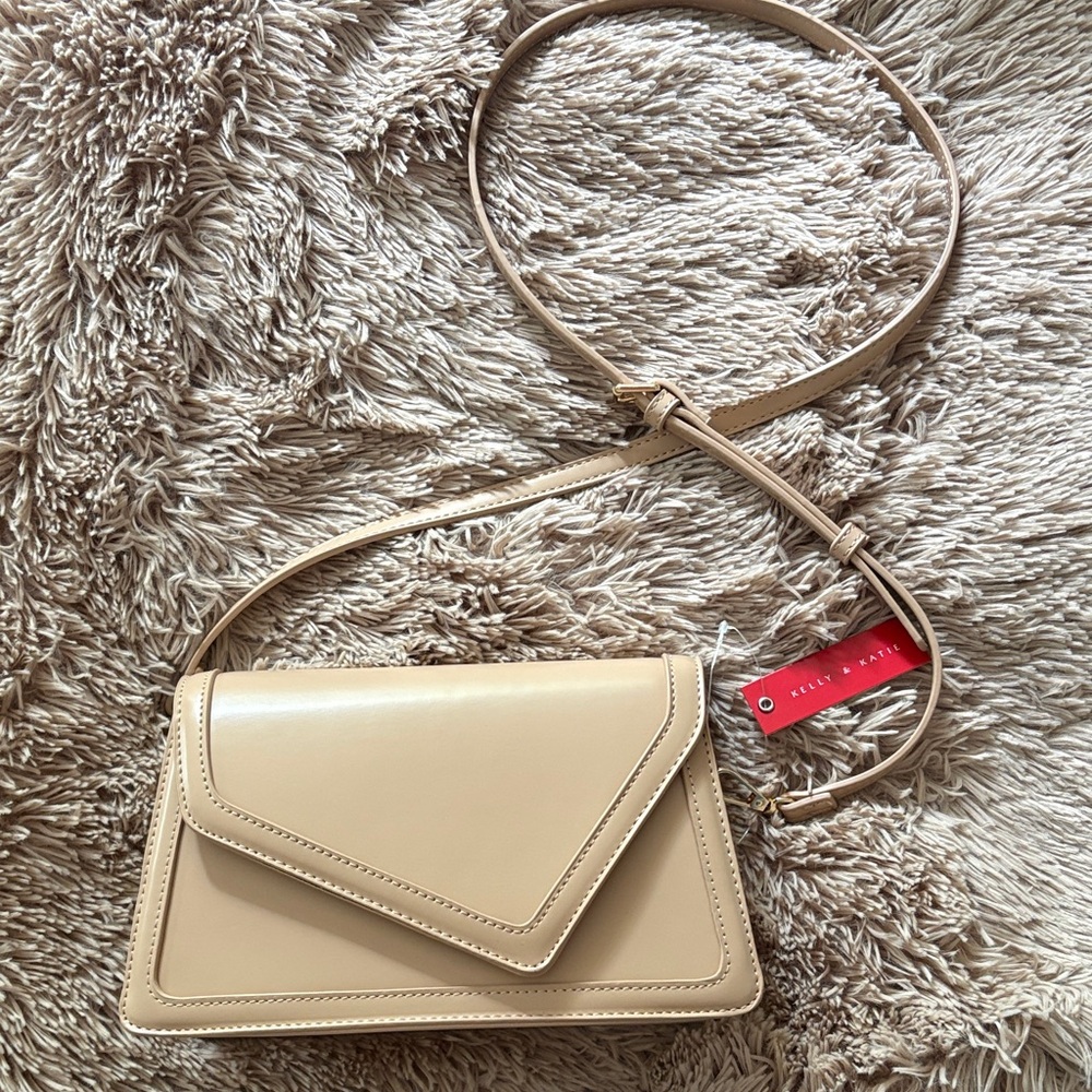 Kelly & Katie Beige Crossbody Bag